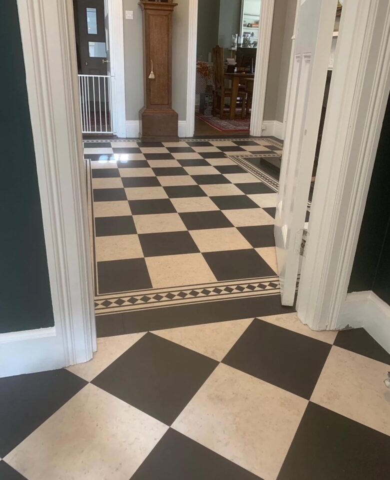 Oaks Flooring LVT 04