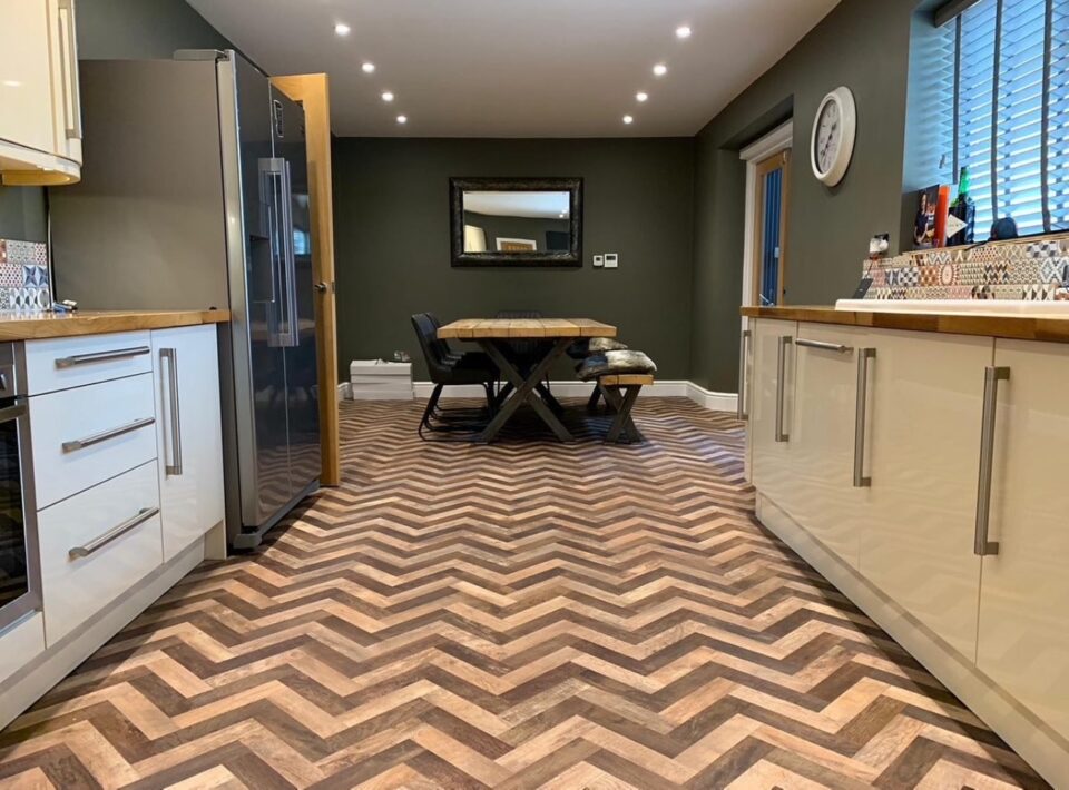 Oaks Flooring LVT 05